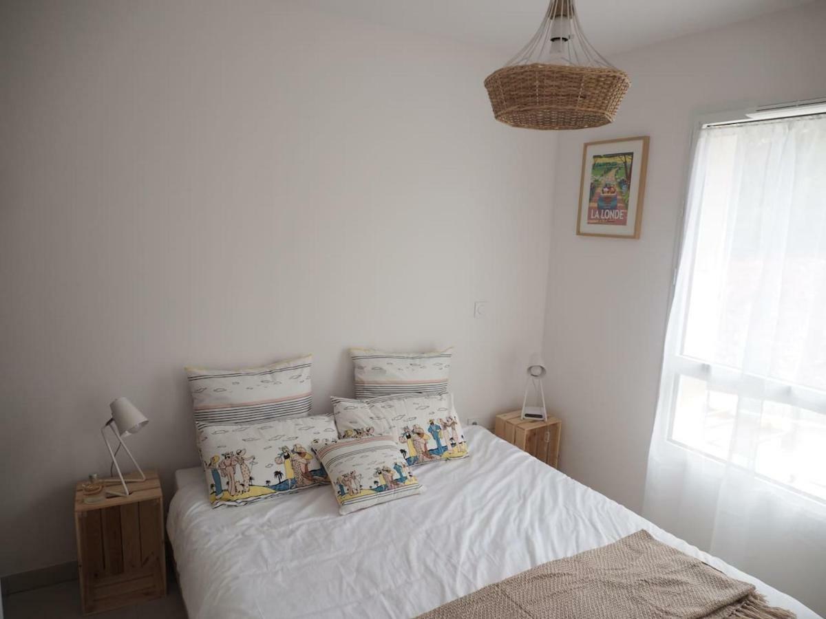 La Londe La Mer : Appartement Proche Plages & Vue Superbe Sur Les Iles D'Or Exterior foto